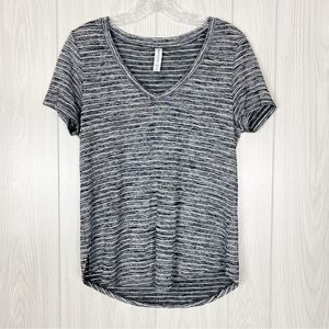 Athleta | Gray & White Striped Breezy Scoop V Tee Size Small